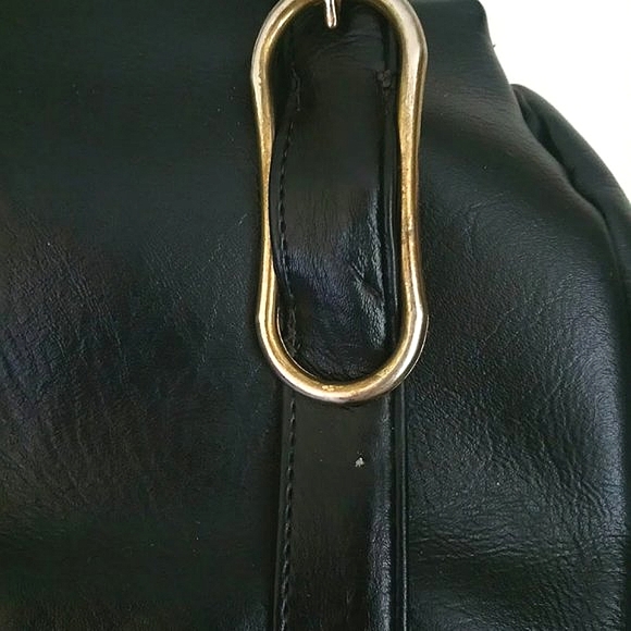 Black Vintage Modern Oblong Buckle Clasp Purse - Picture 6 of 6